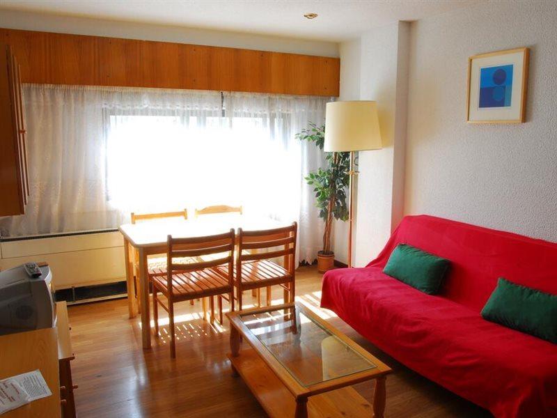 Apartamentos Goya 75 Madrid Exterior photo