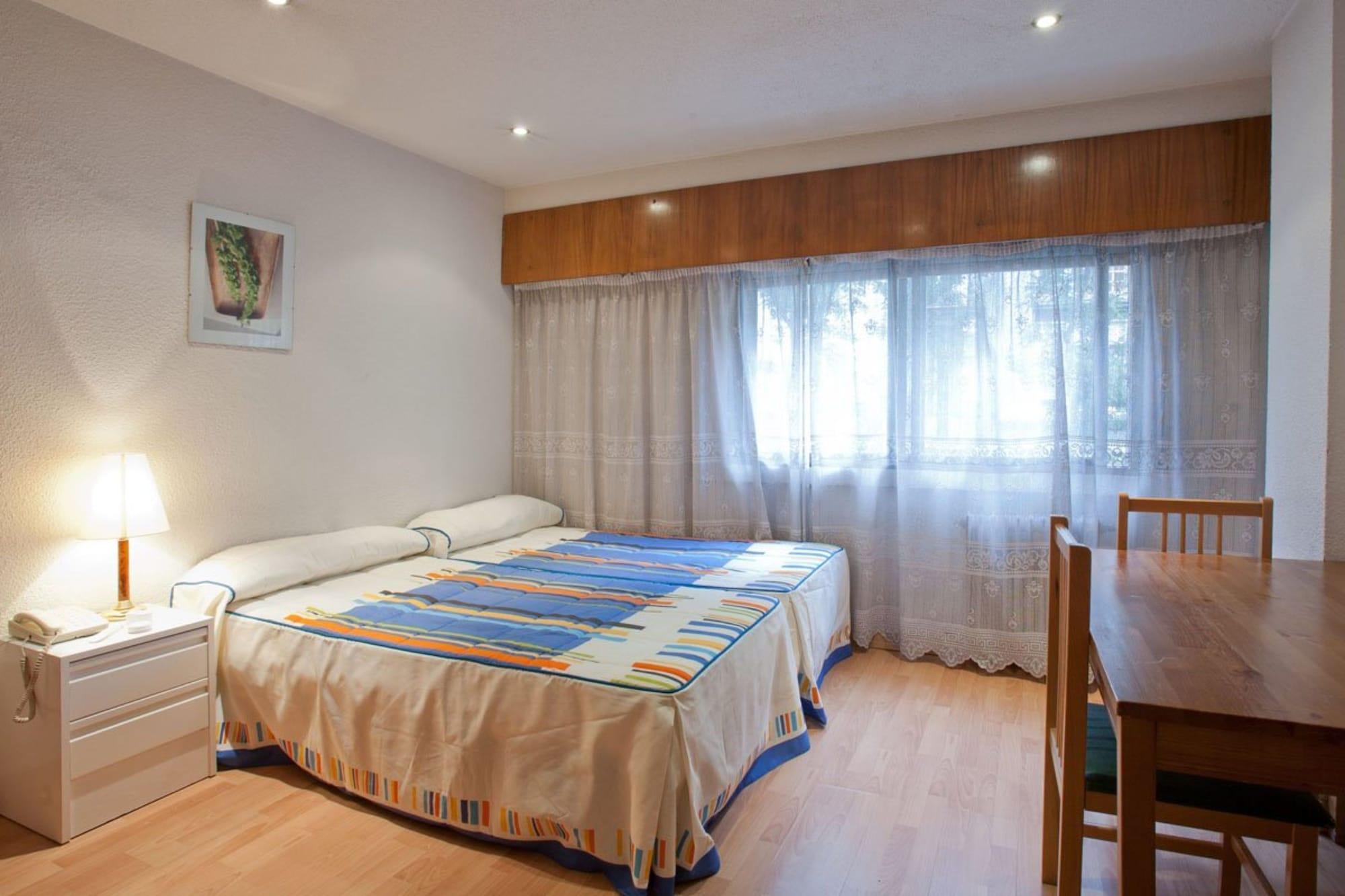 Apartamentos Goya 75 Madrid Exterior photo
