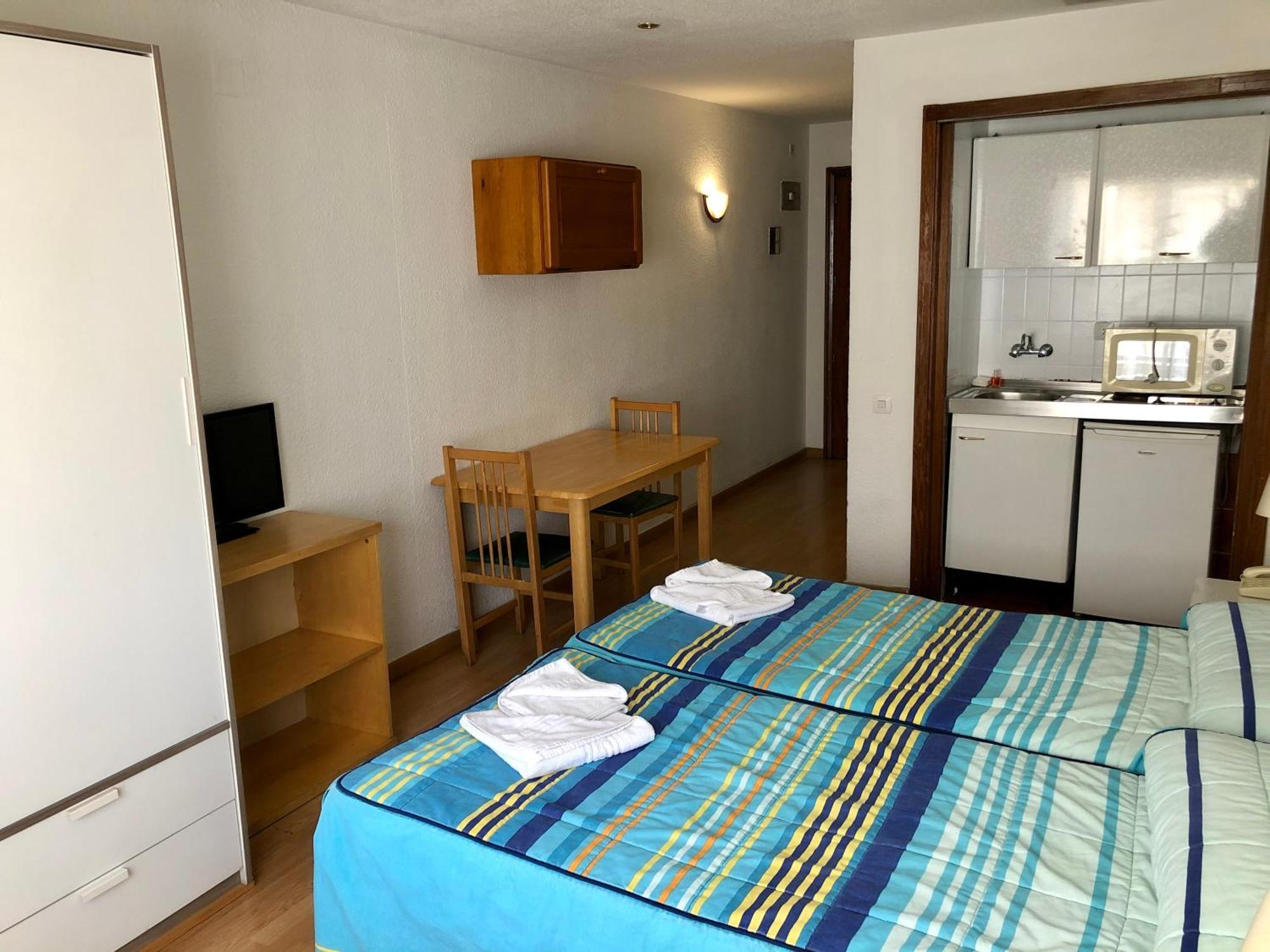 Apartamentos Goya 75 Madrid Exterior photo