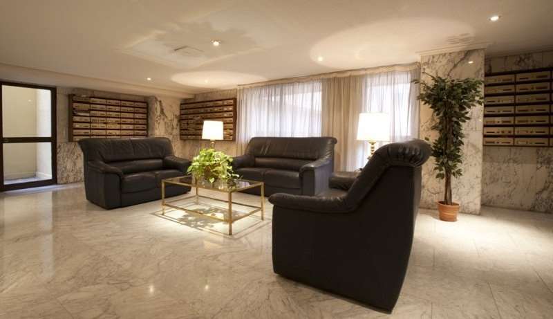 Apartamentos Goya 75 Madrid Restaurant photo