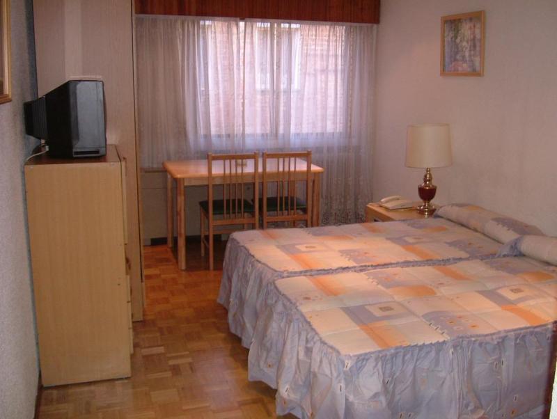 Apartamentos Goya 75 Madrid Exterior photo