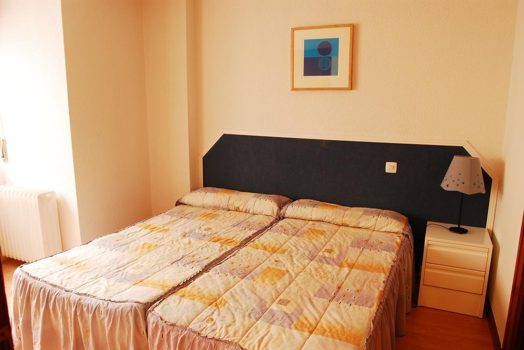 Apartamentos Goya 75 Madrid Exterior photo